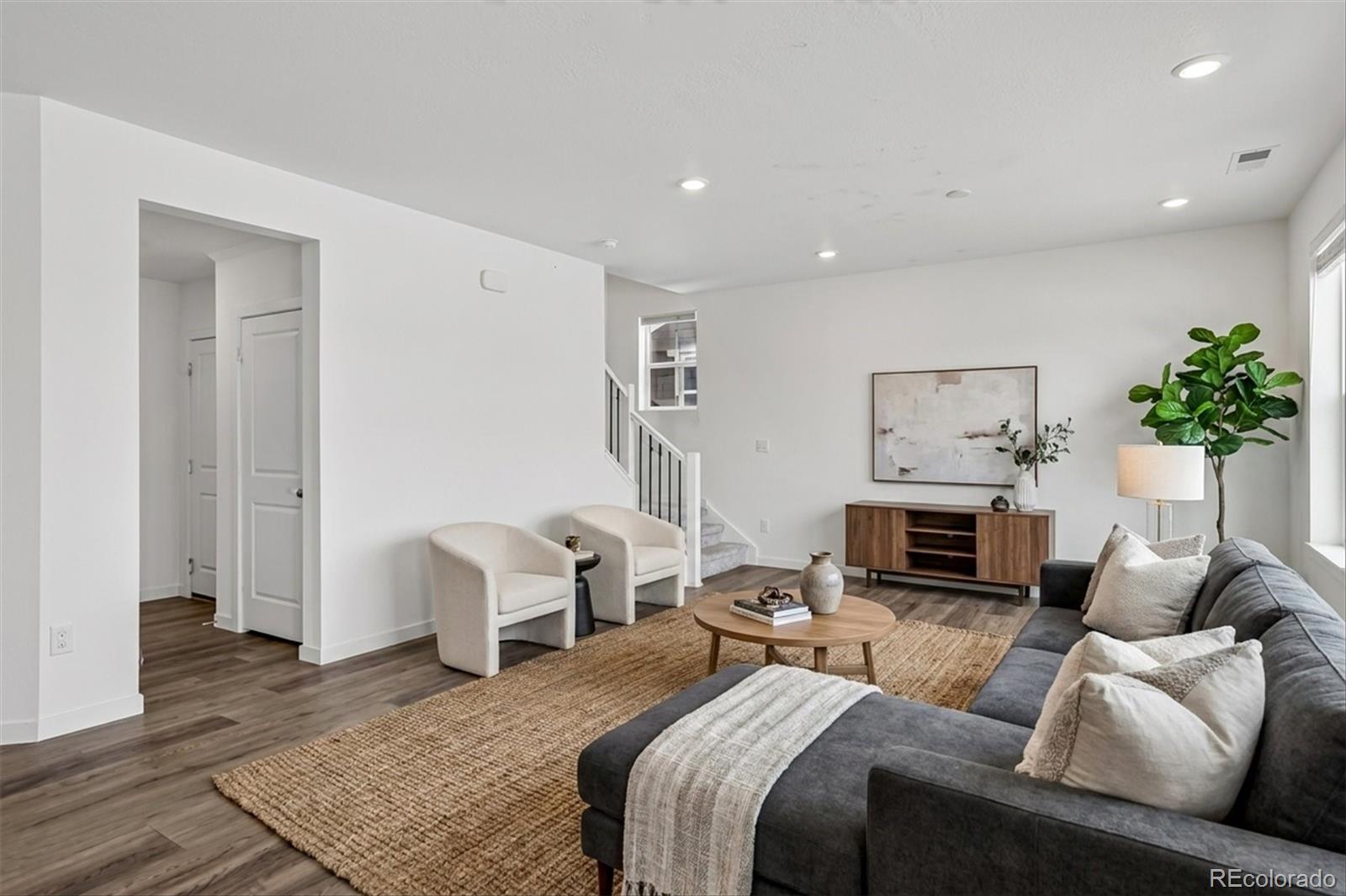 MLS Image #7 for 10967  olathe street,commerce city, Colorado