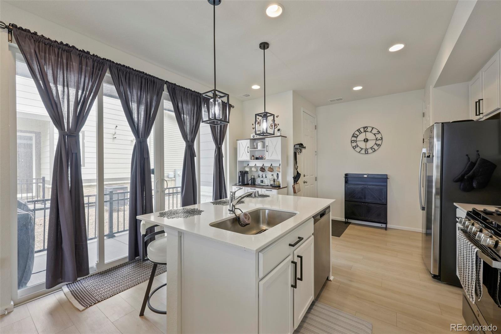MLS Image #9 for 21143 e 67th avenue,aurora, Colorado