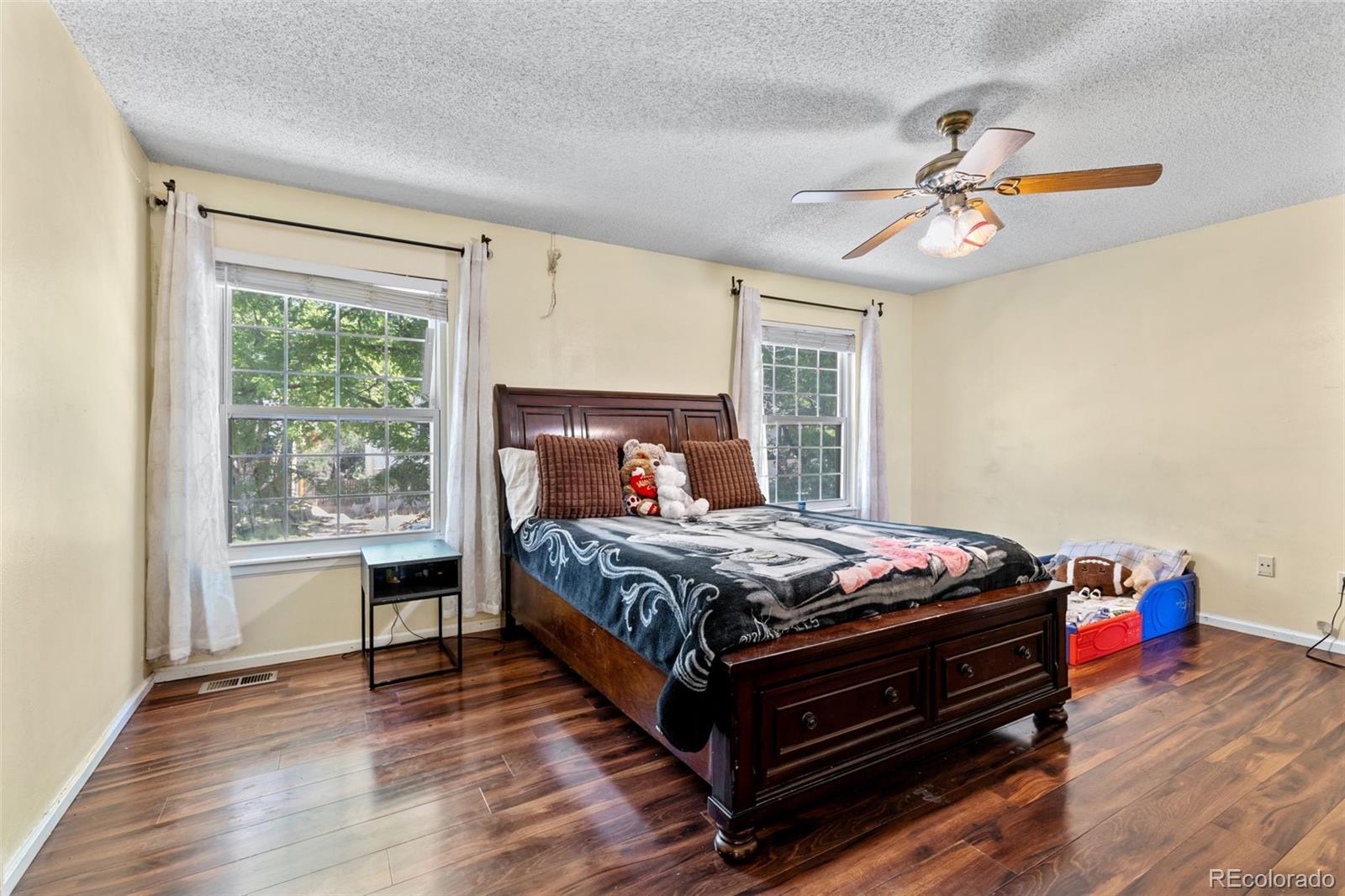 MLS Image #13 for 1413 s kittredge street,aurora, Colorado