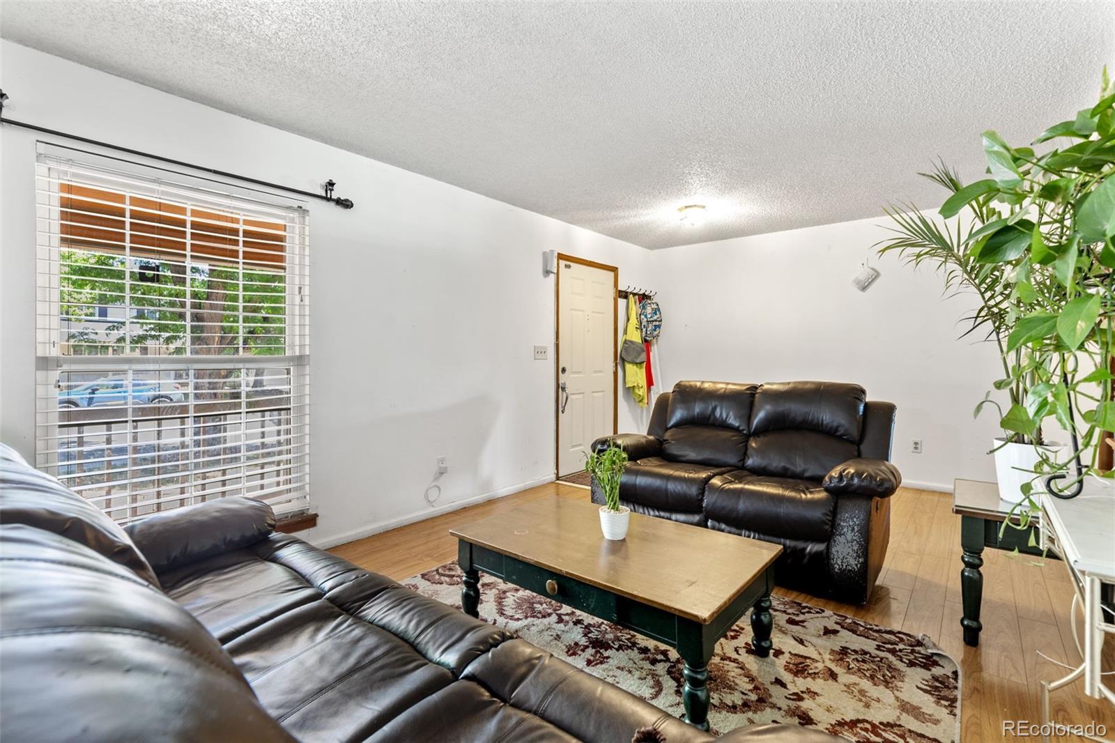 MLS Image #4 for 1413 s kittredge street,aurora, Colorado