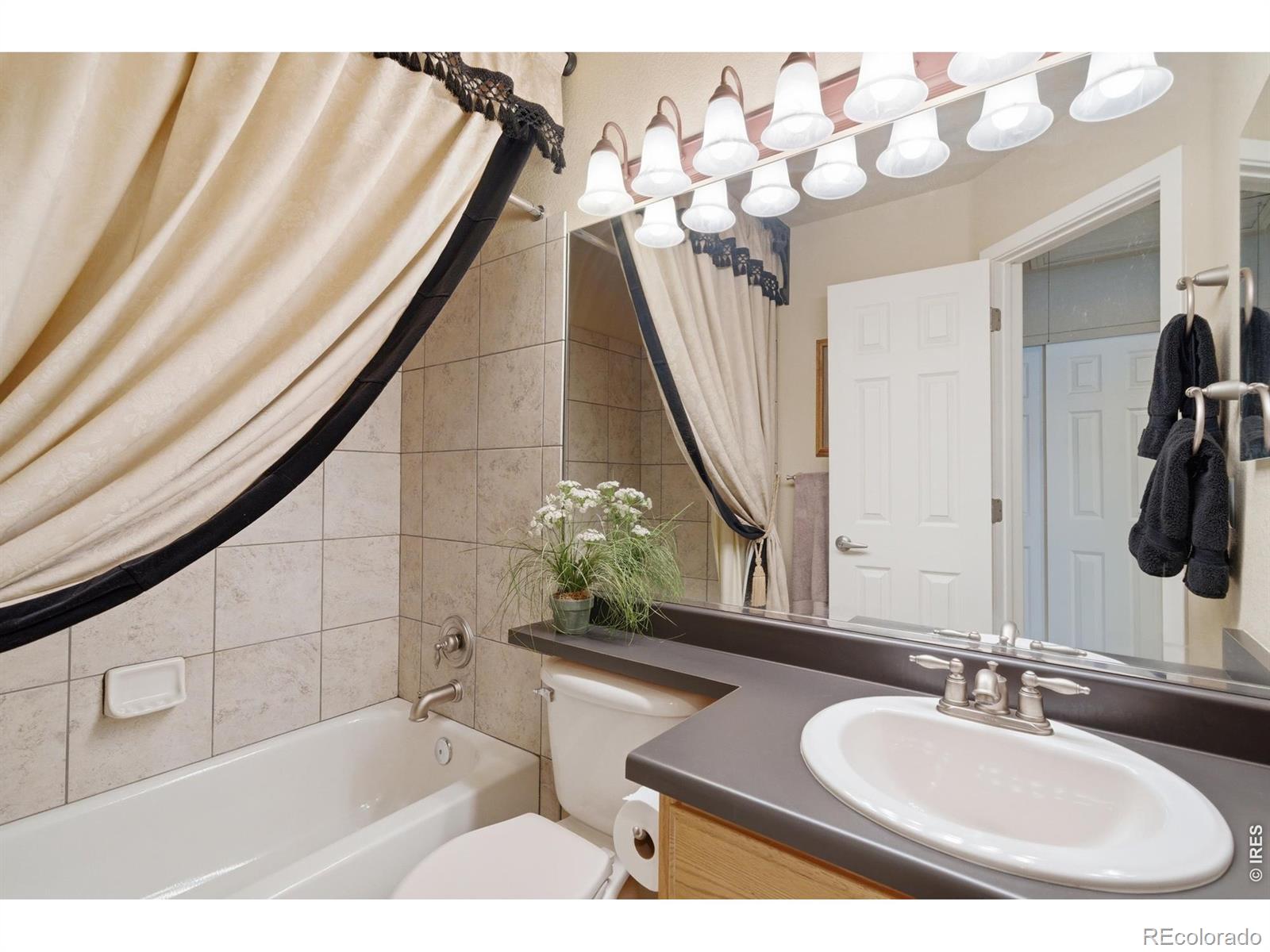 MLS Image #14 for 7408  stonington court,fort collins, Colorado