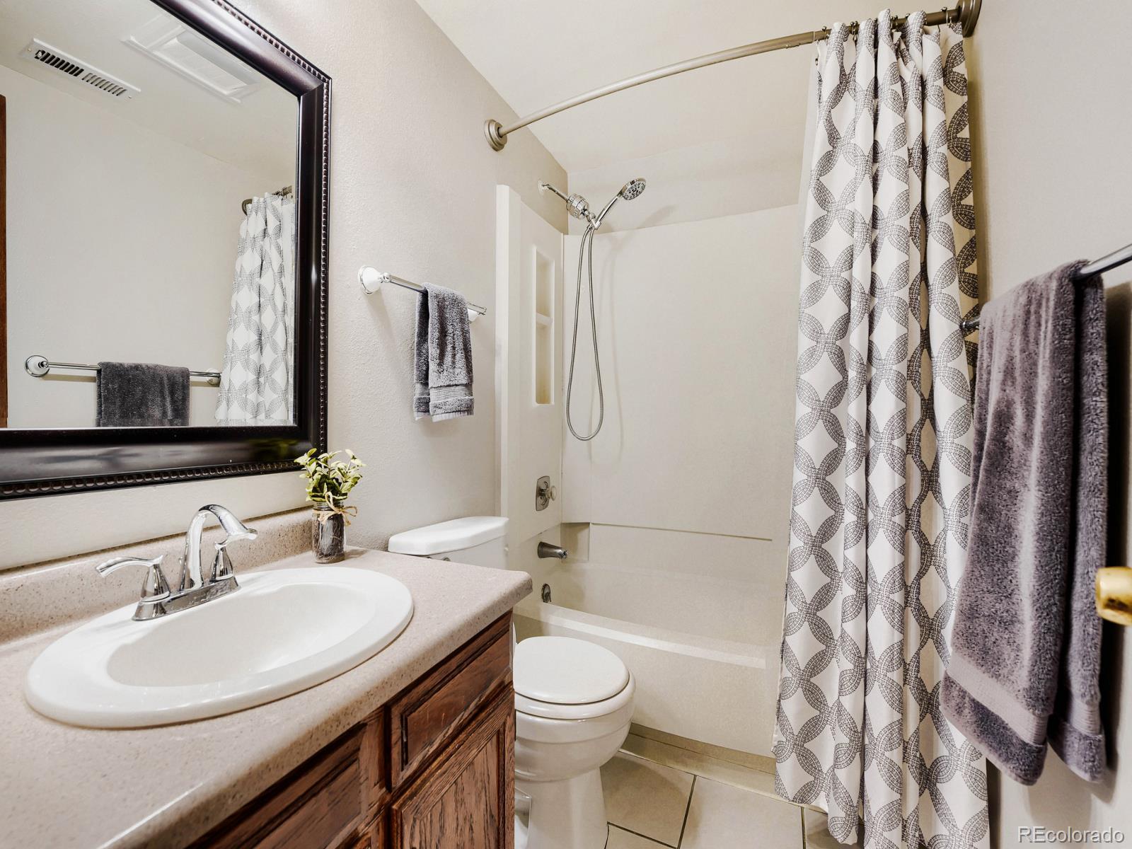 MLS Image #13 for 333 w lehow avenue,englewood, Colorado