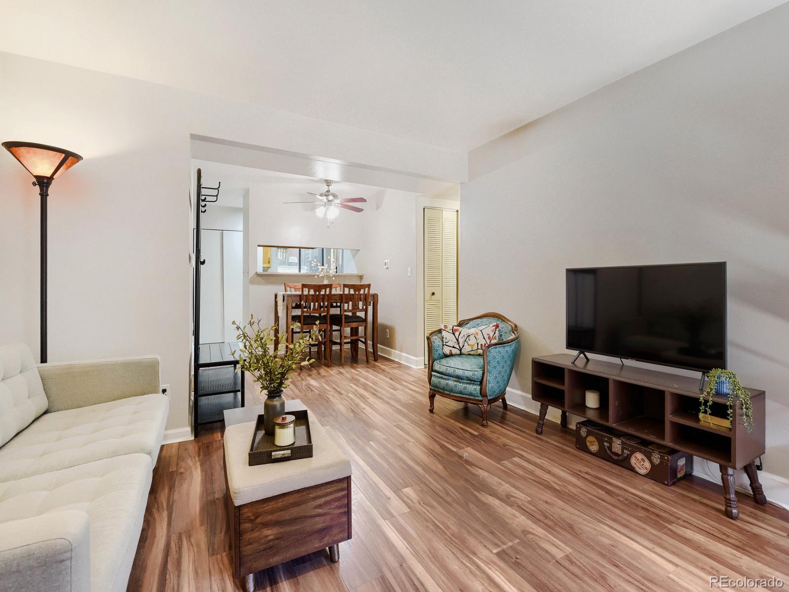 MLS Image #5 for 333 w lehow avenue,englewood, Colorado