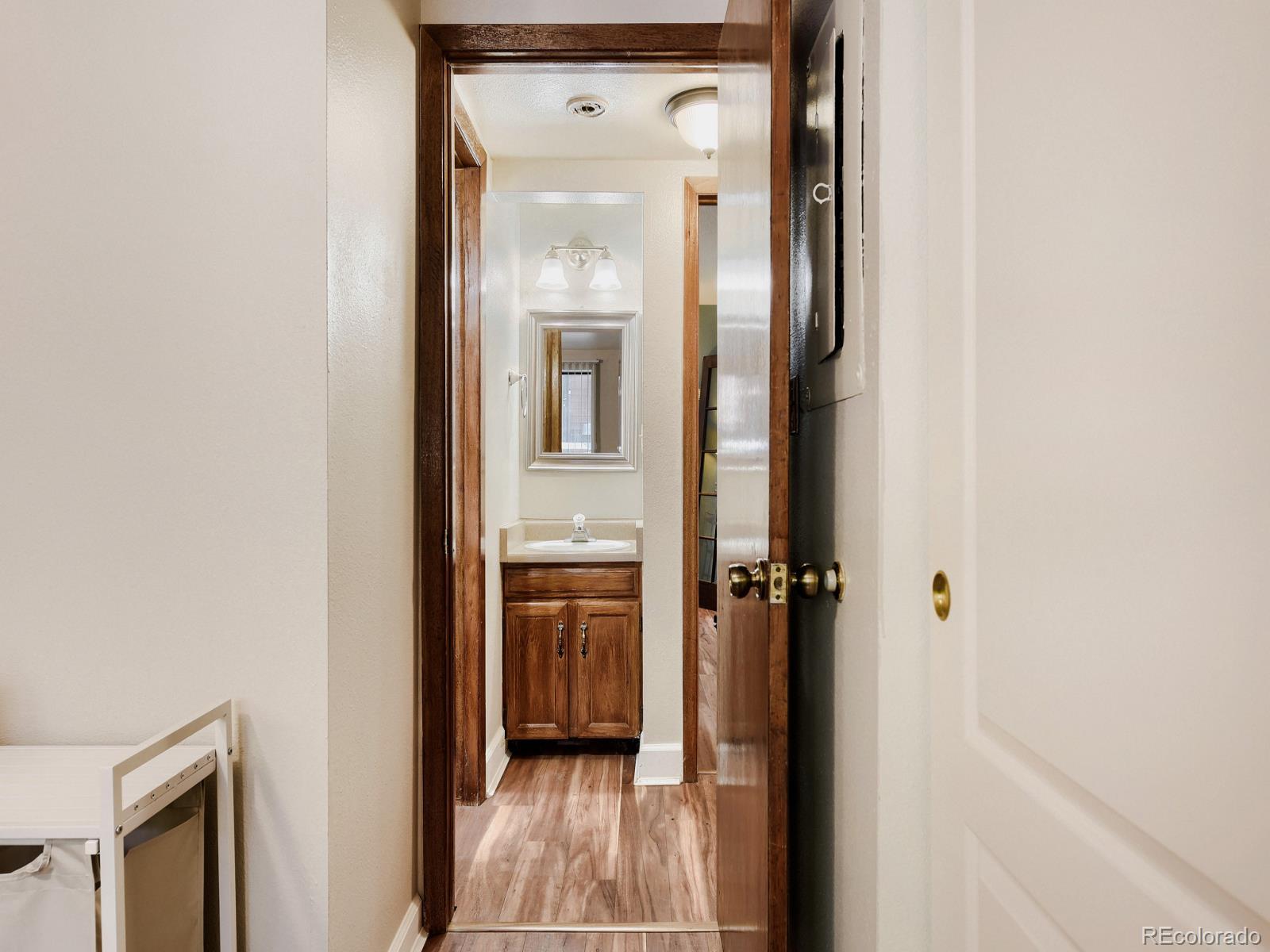 MLS Image #9 for 333 w lehow avenue,englewood, Colorado
