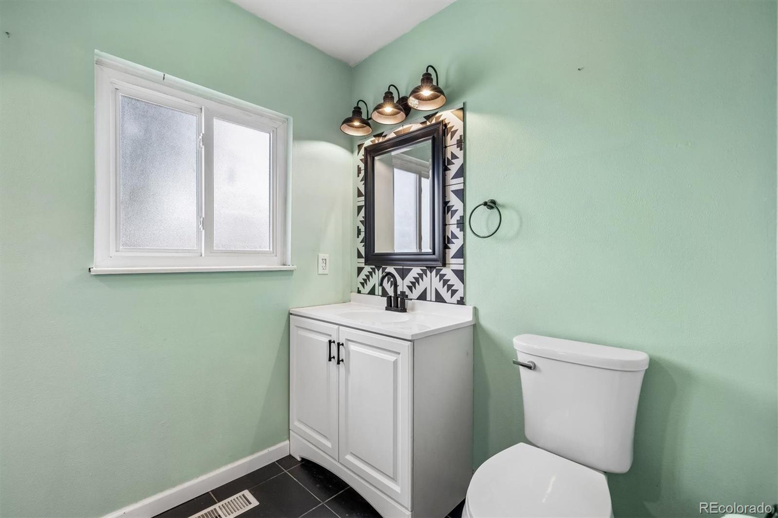 MLS Image #15 for 2003 s idalia street,aurora, Colorado