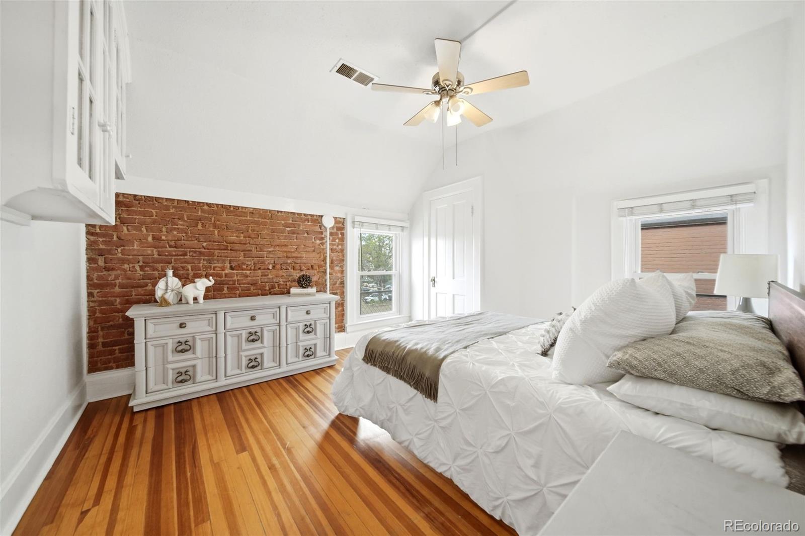 MLS Image #11 for 726 e 16th avenue,denver, Colorado