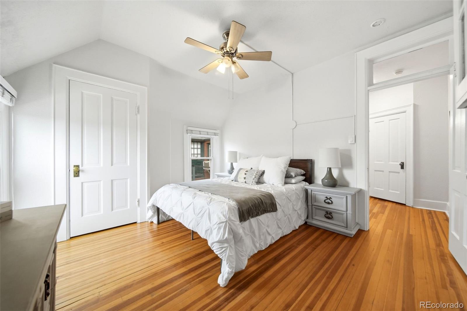 MLS Image #14 for 726 e 16th avenue,denver, Colorado
