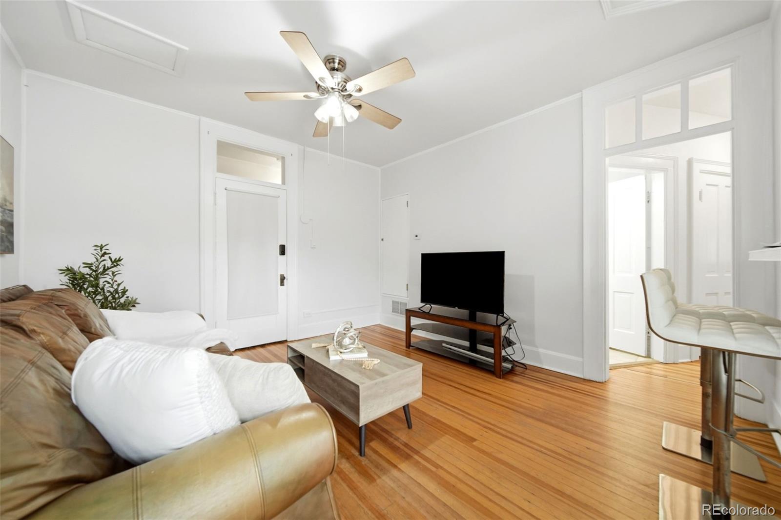 MLS Image #3 for 726 e 16th avenue,denver, Colorado