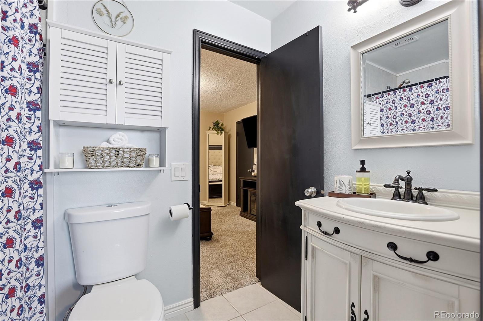 MLS Image #21 for 4585 s lowell boulevard,denver, Colorado