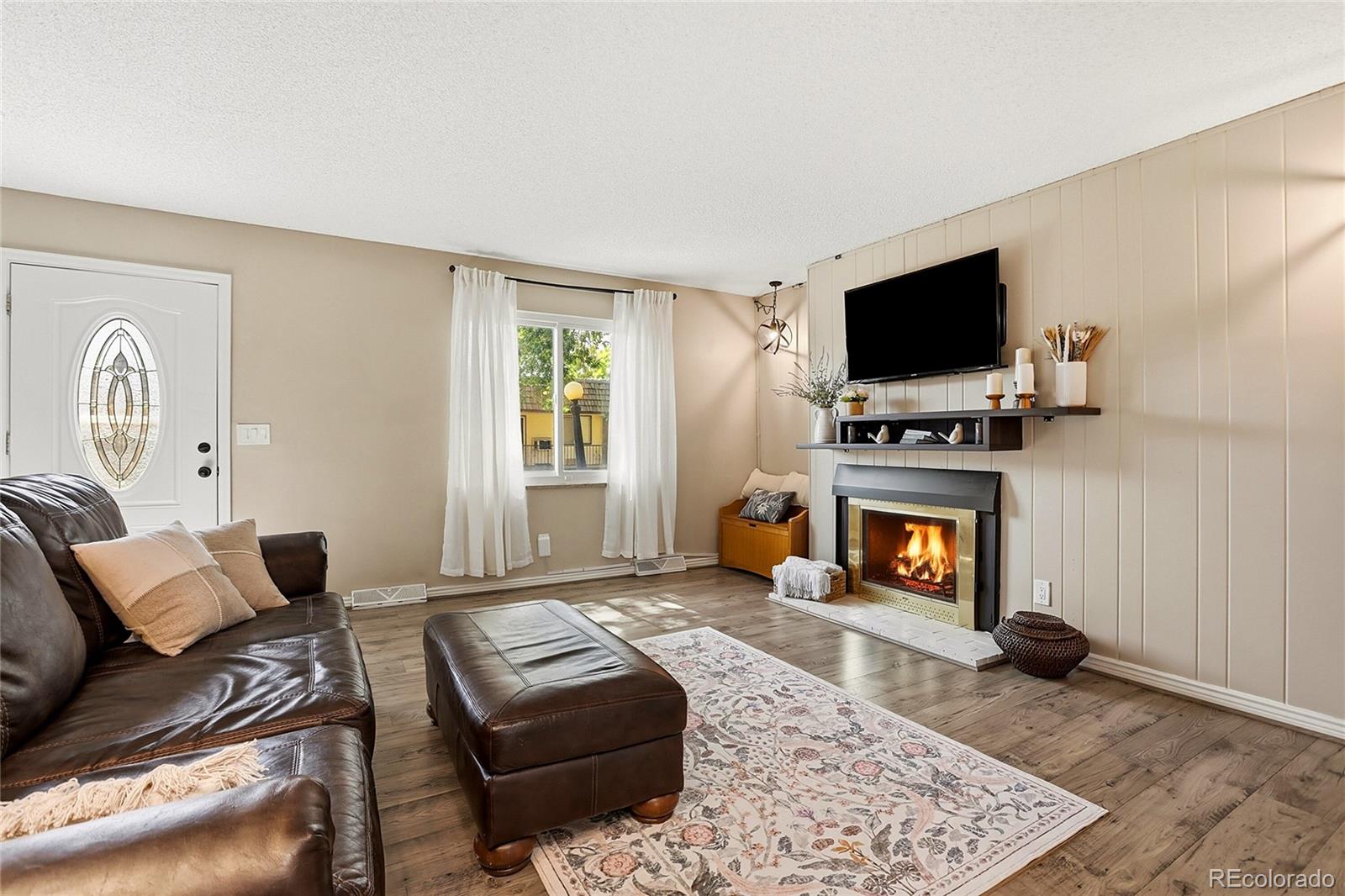 MLS Image #4 for 4585 s lowell boulevard,denver, Colorado