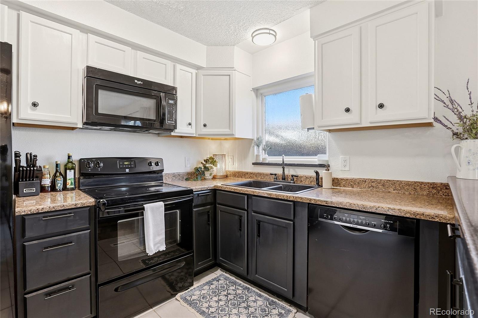 MLS Image #9 for 4585 s lowell boulevard,denver, Colorado