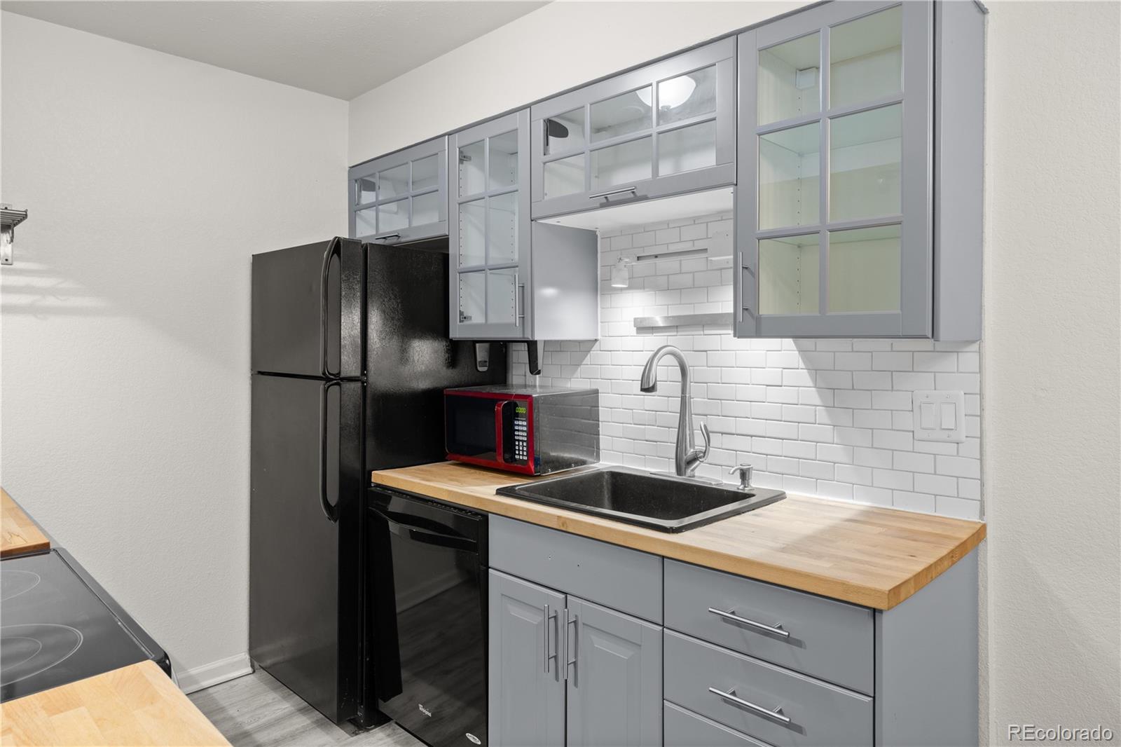 MLS Image #14 for 695  manhattan drive,boulder, Colorado