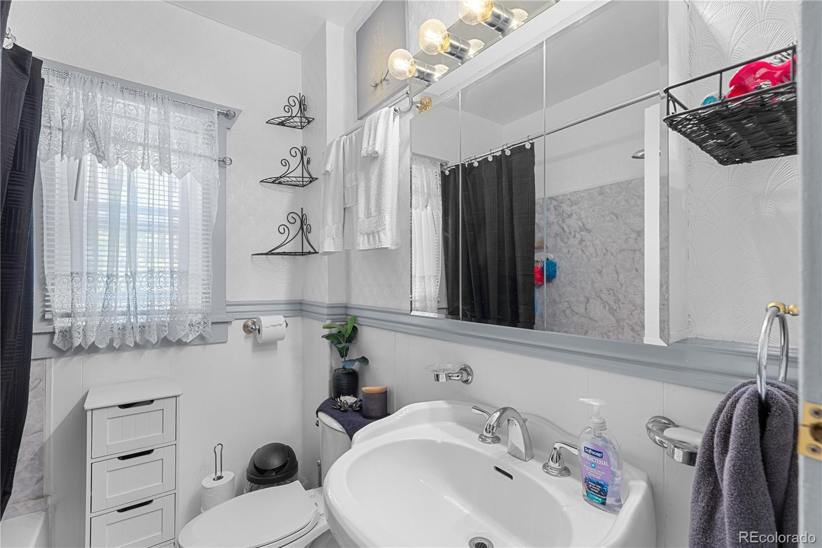 MLS Image #23 for 3355 w 54th avenue,denver, Colorado