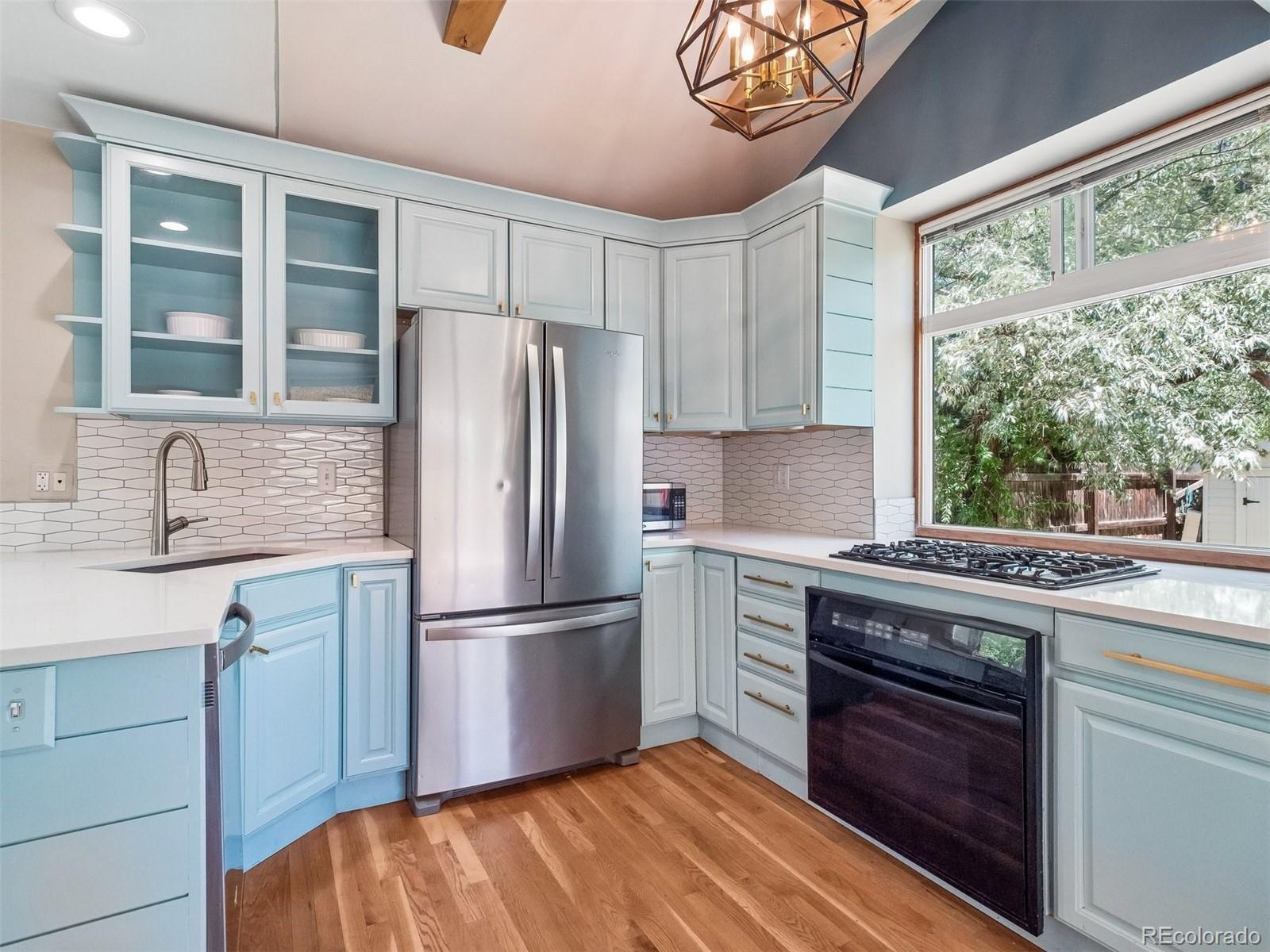 MLS Image #3 for 1660 s cook street,denver, Colorado