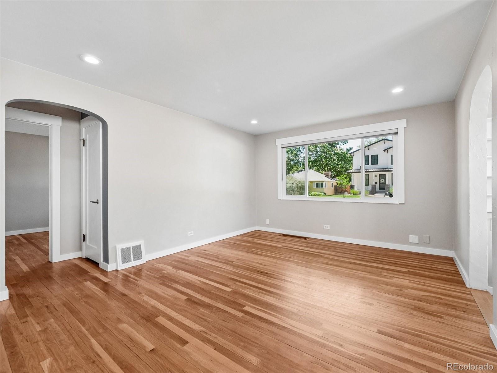 MLS Image #8 for 1660 s cook street,denver, Colorado