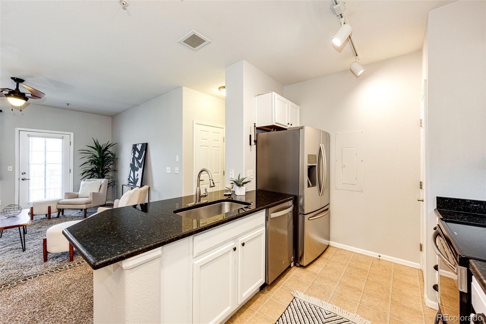 MLS Image #6 for 19303 e college drive,aurora, Colorado