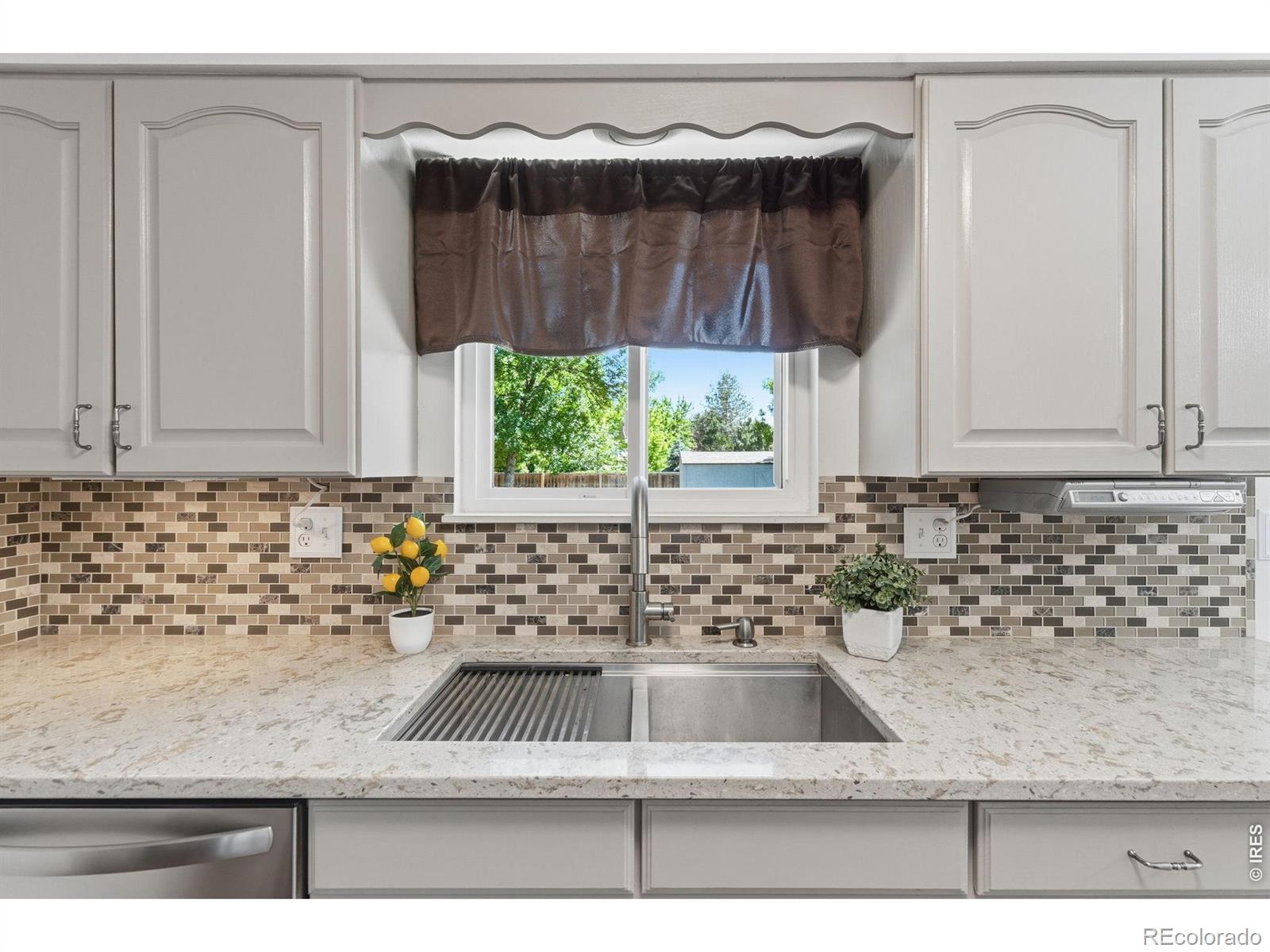 MLS Image #13 for 1040  white elm drive,loveland, Colorado