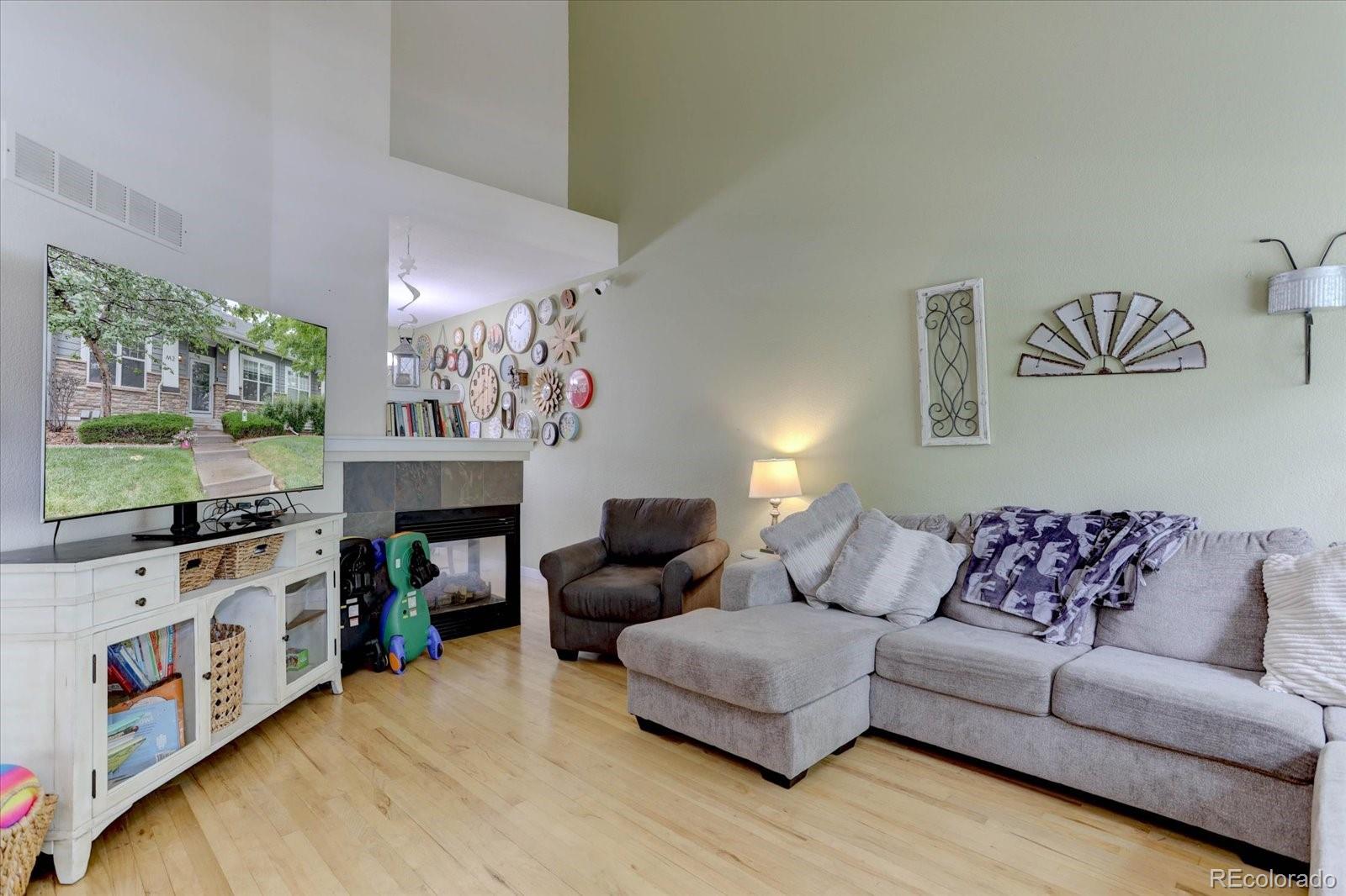 MLS Image #2 for 2550  winding river drive m2,broomfield, Colorado