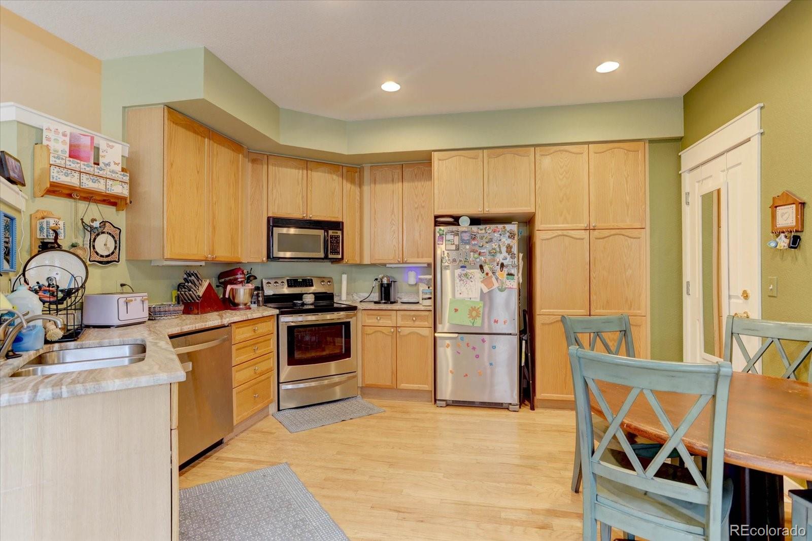 MLS Image #20 for 2550  winding river drive m2,broomfield, Colorado
