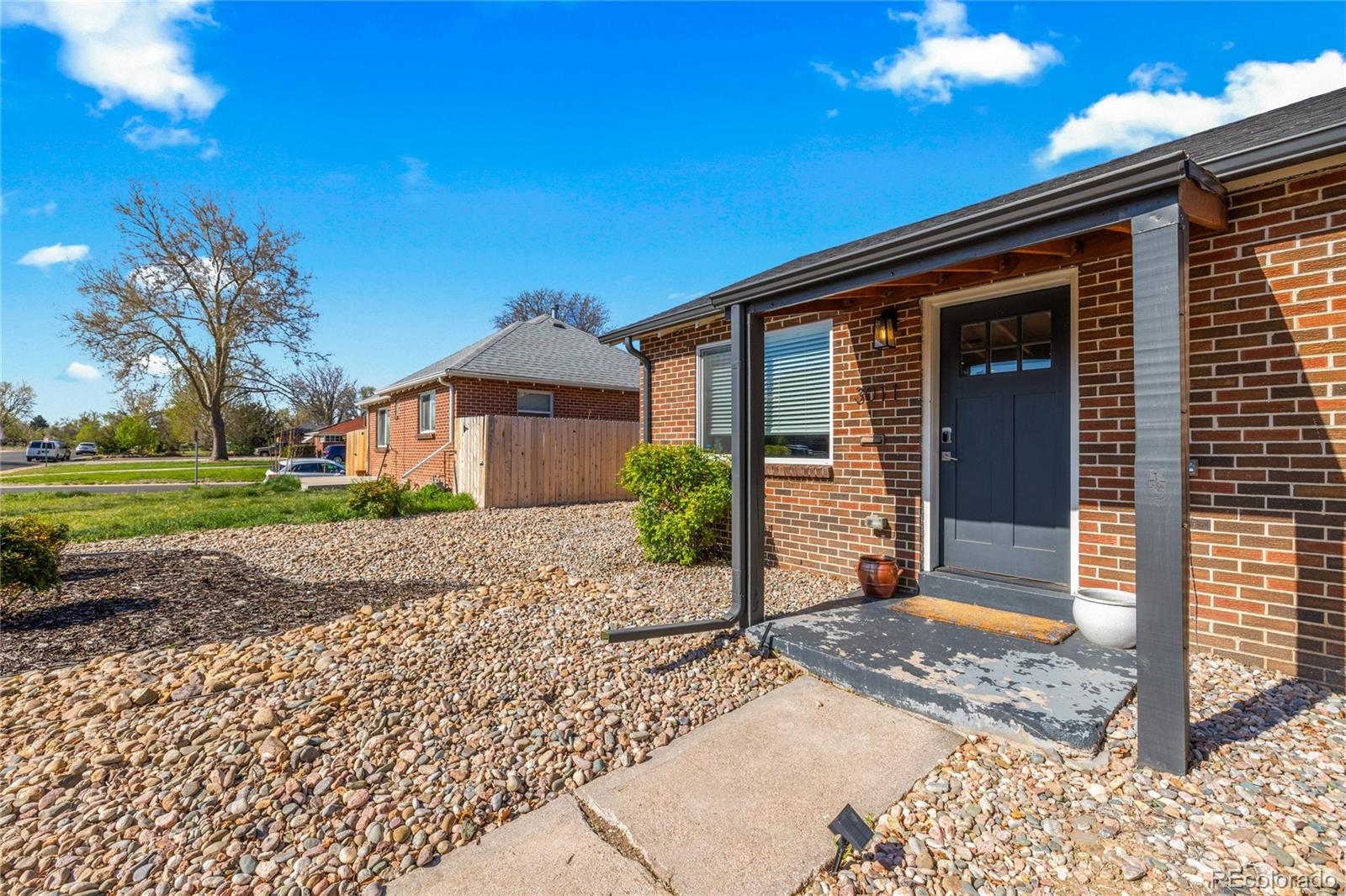 MLS Image #2 for 3011  oneida street,denver, Colorado