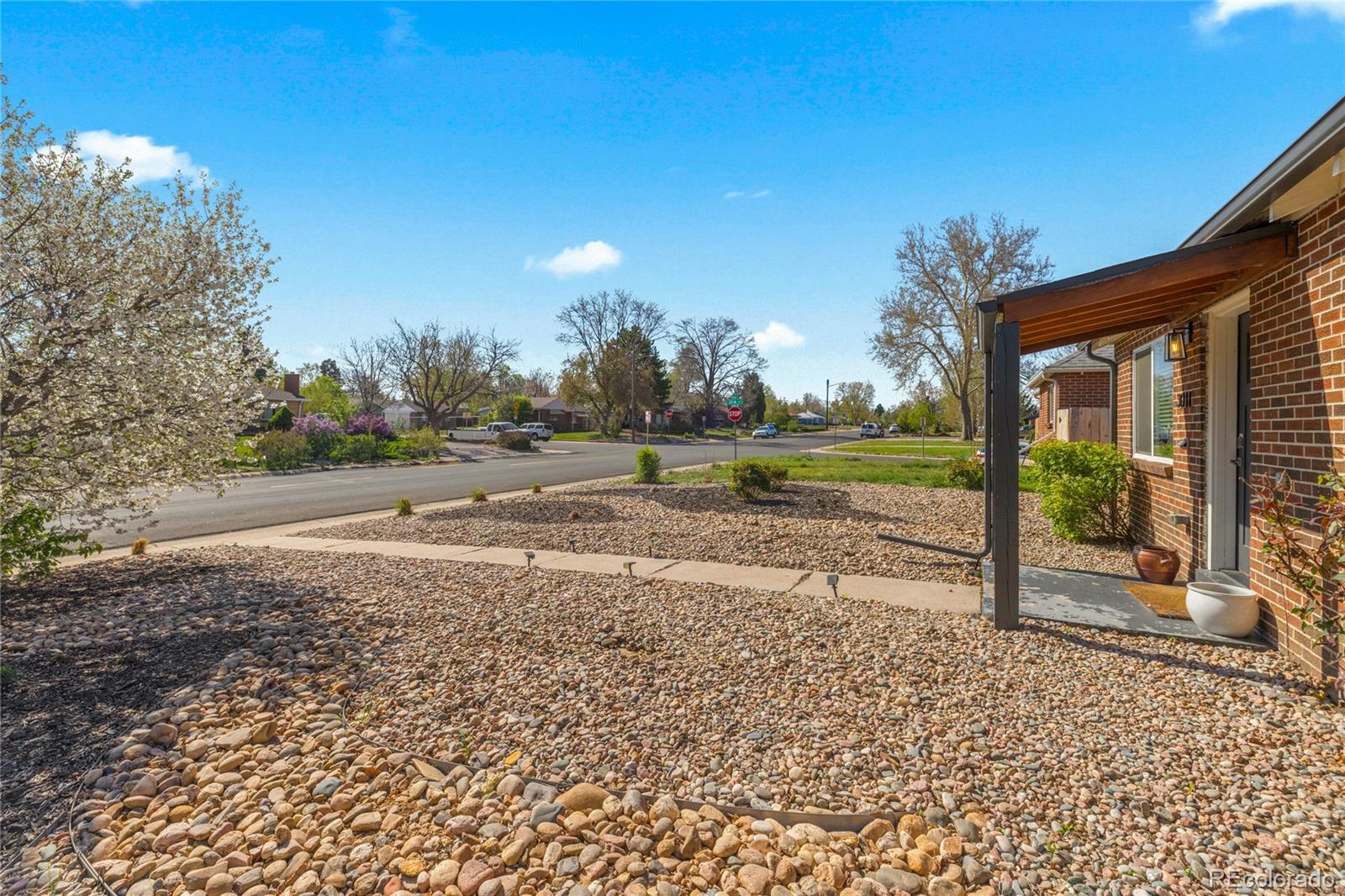 MLS Image #39 for 3011  oneida street,denver, Colorado