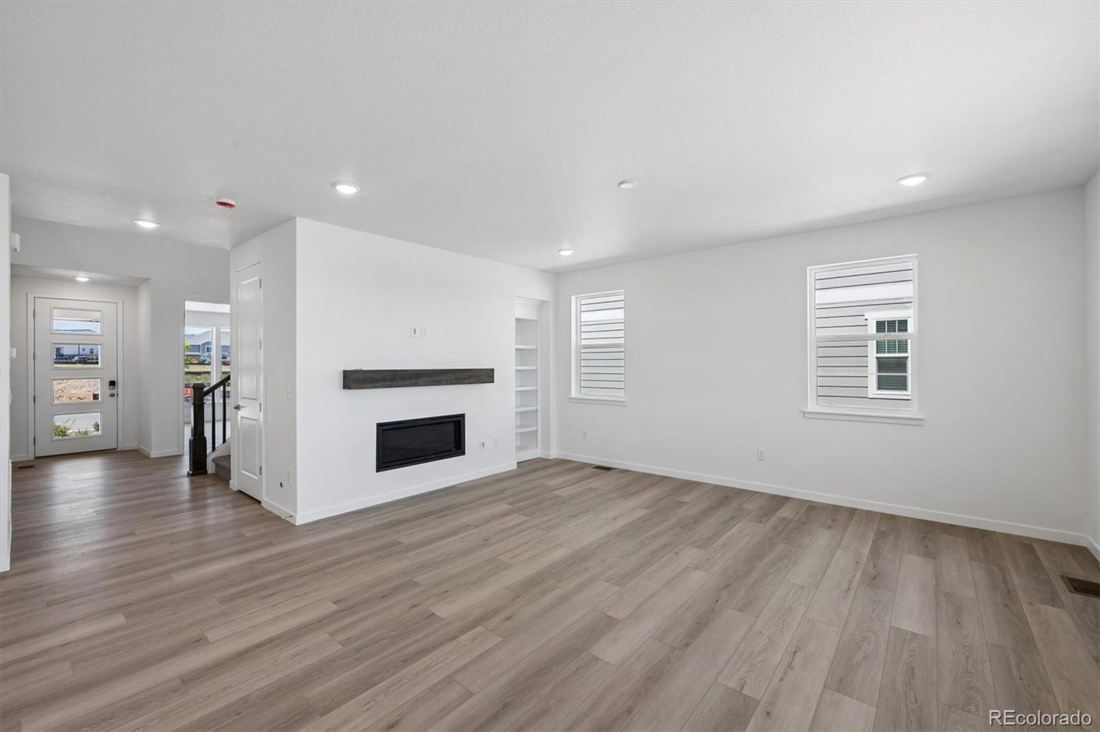 MLS Image #4 for 25131 e evans drive,aurora, Colorado
