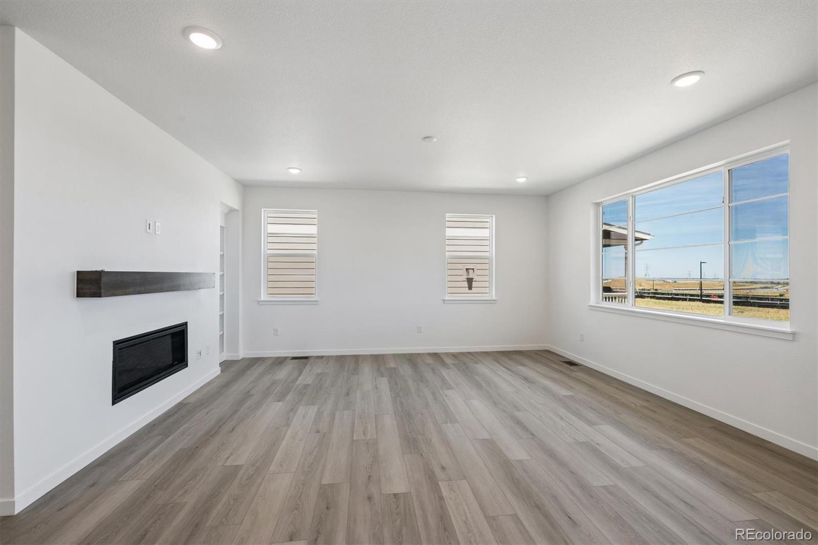 MLS Image #5 for 25131 e evans drive,aurora, Colorado