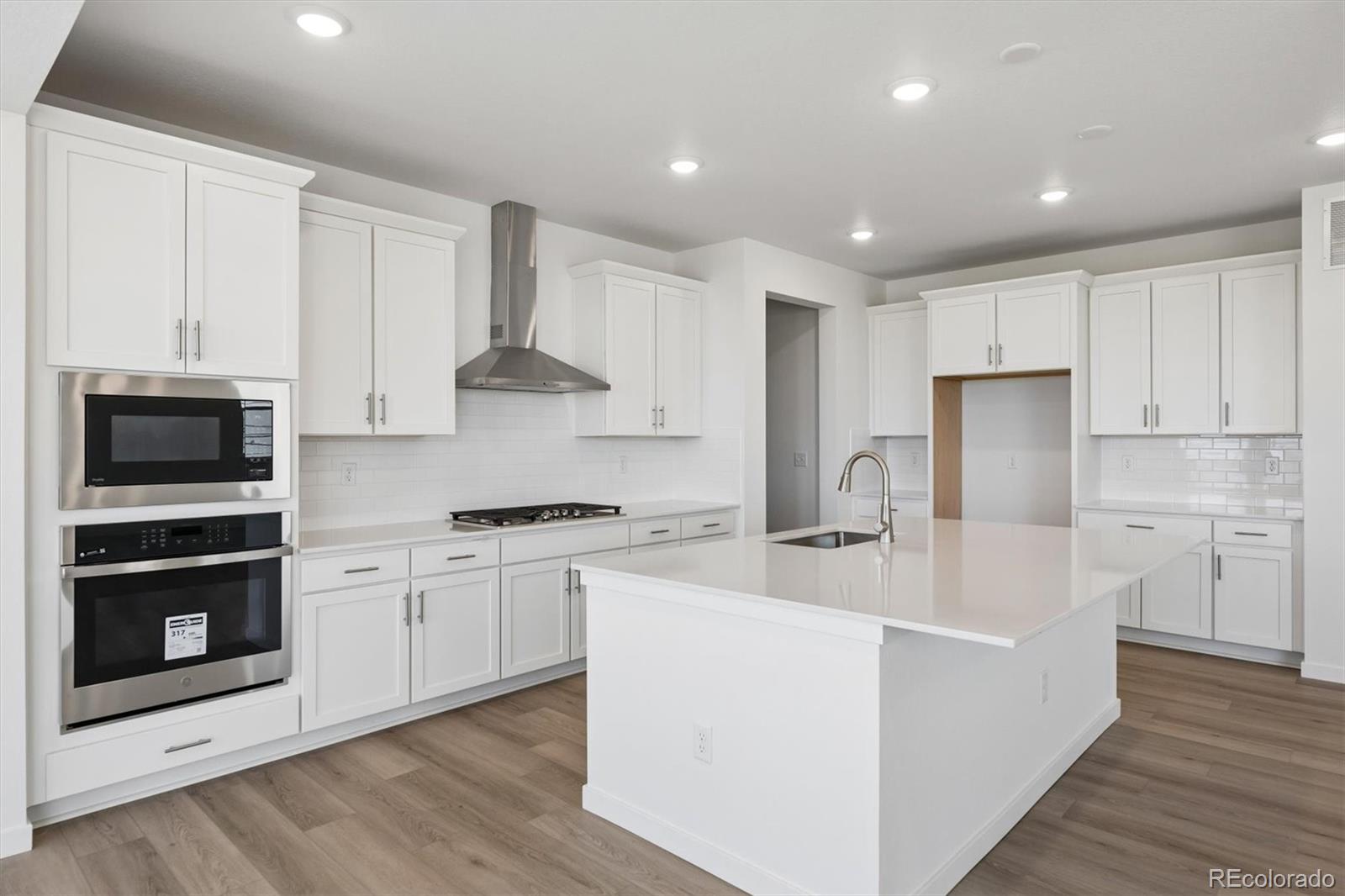 MLS Image #8 for 25131 e evans drive,aurora, Colorado