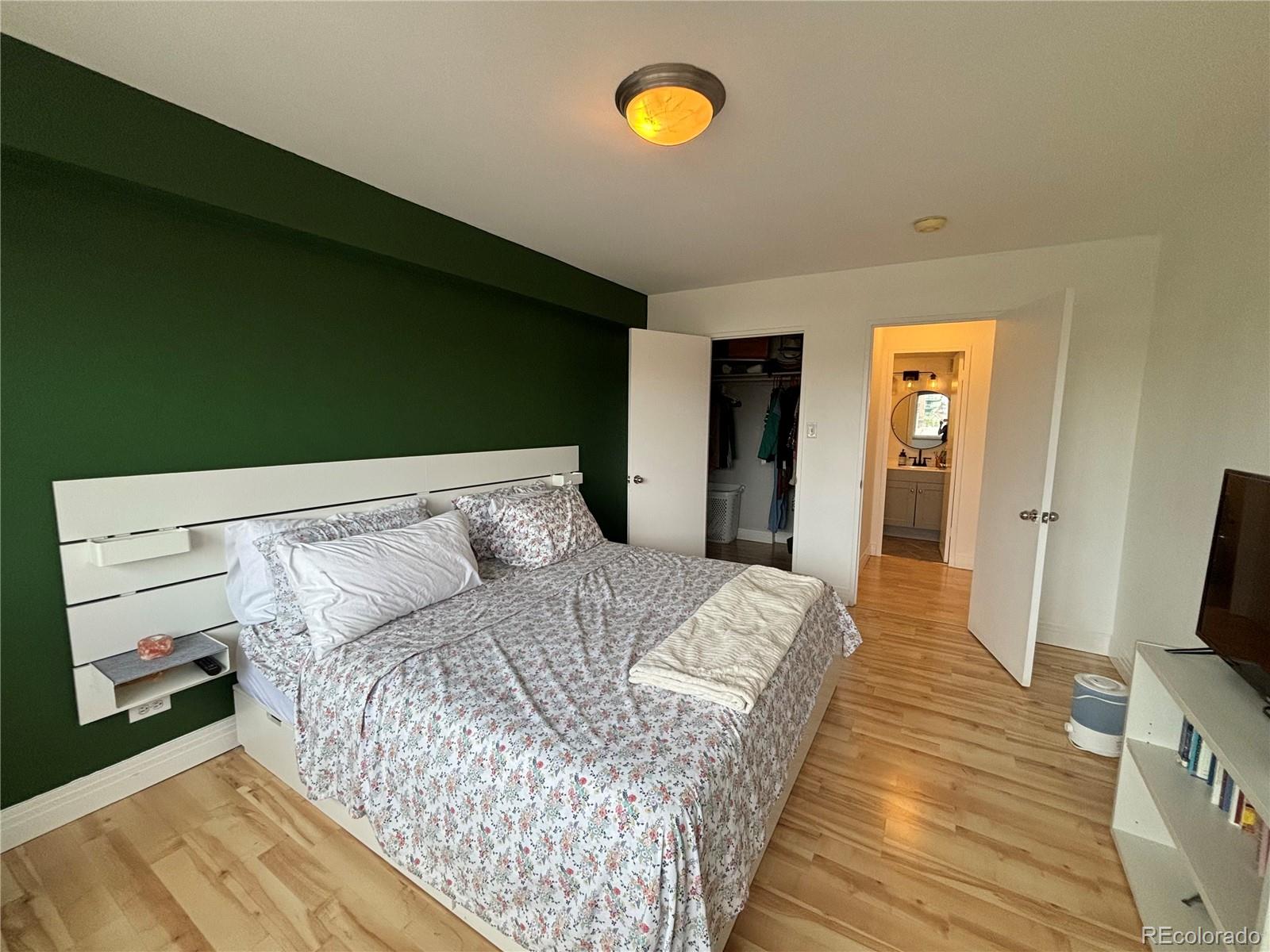 MLS Image #17 for 1196 n grant street 507,denver, Colorado