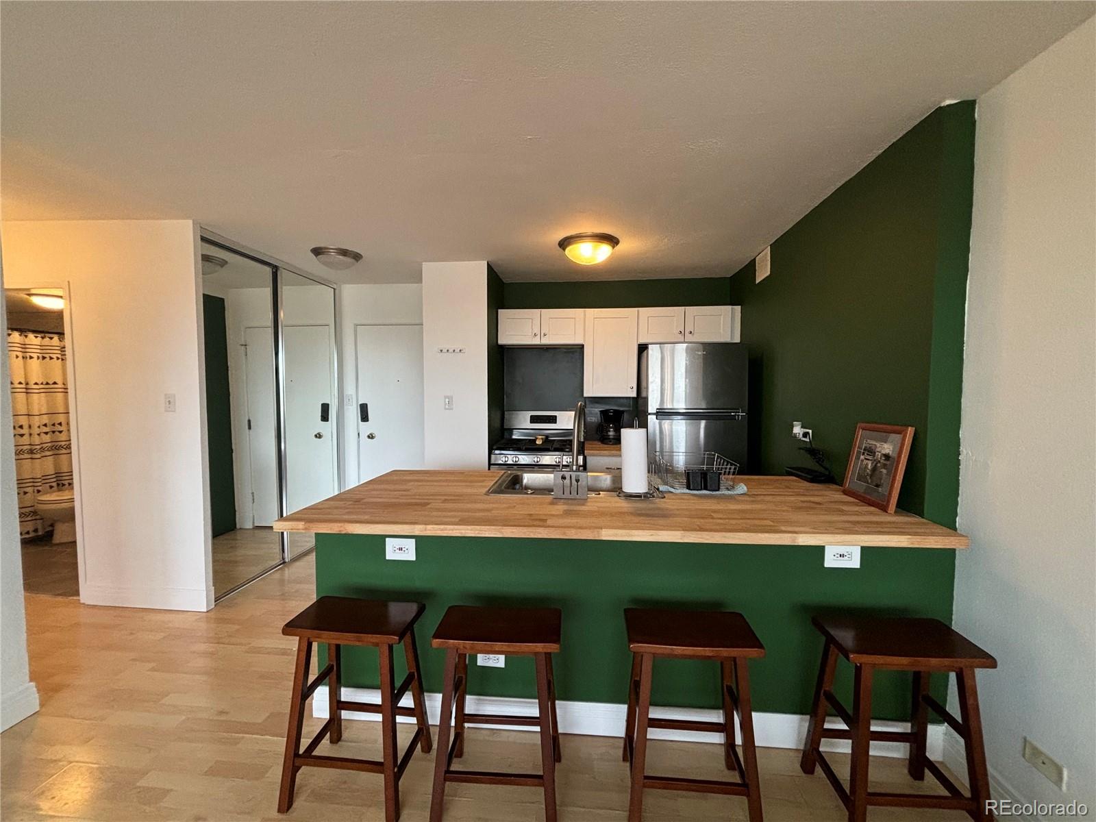 MLS Image #2 for 1196 n grant street 507,denver, Colorado