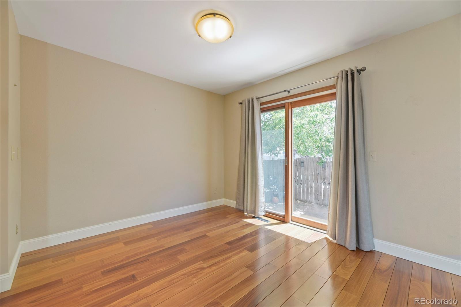 MLS Image #12 for 11609 e cornell circle,aurora, Colorado