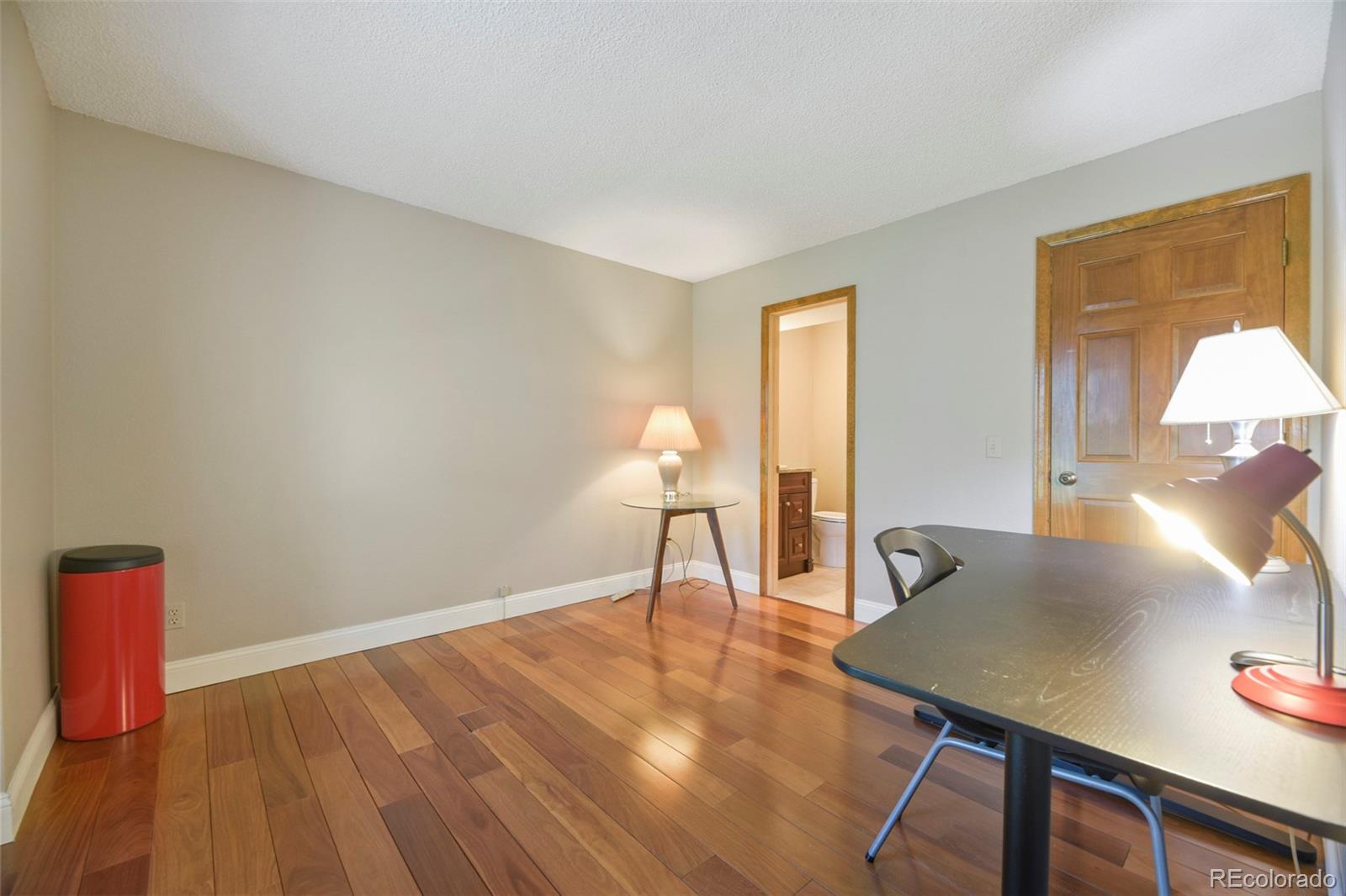 MLS Image #6 for 11609 e cornell circle,aurora, Colorado