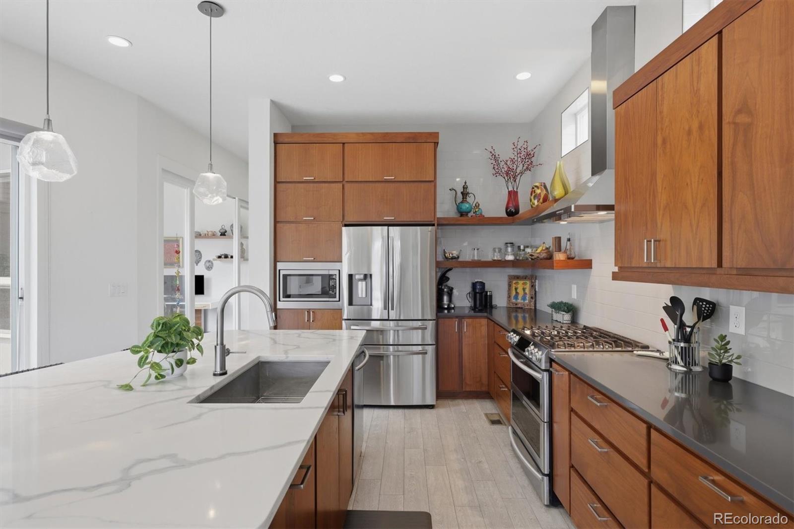 MLS Image #9 for 6720  zuni street,denver, Colorado