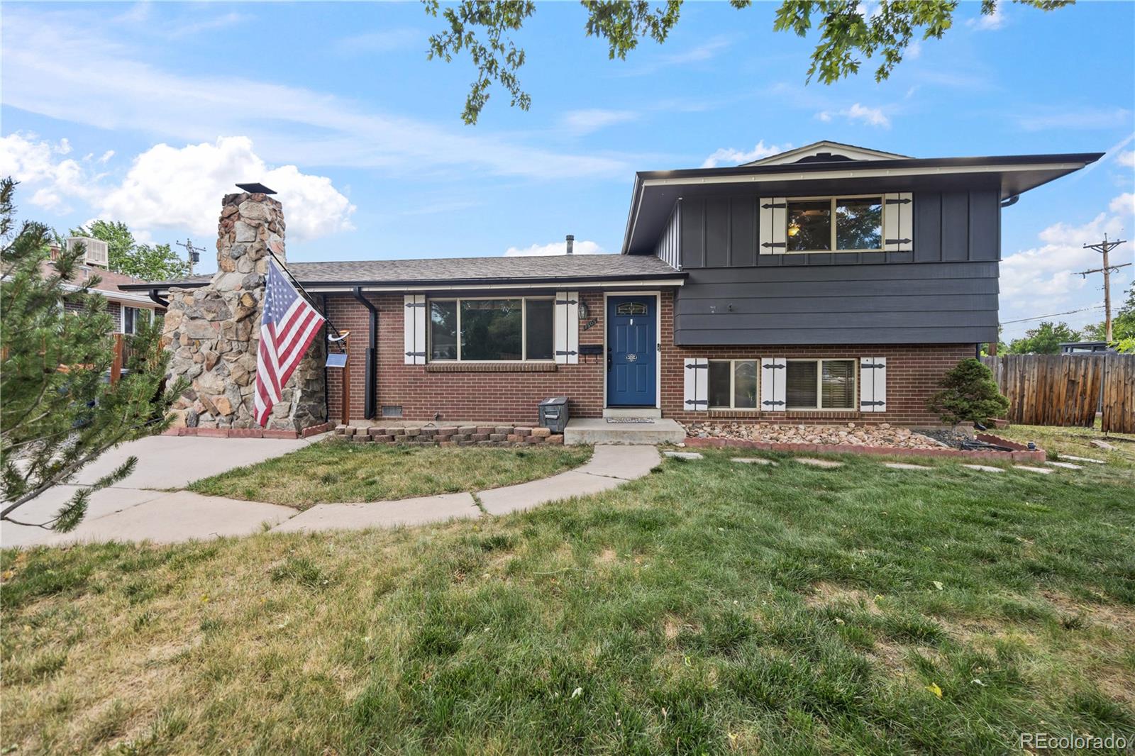MLS Image #1 for 1505 s endicott street,lakewood, Colorado