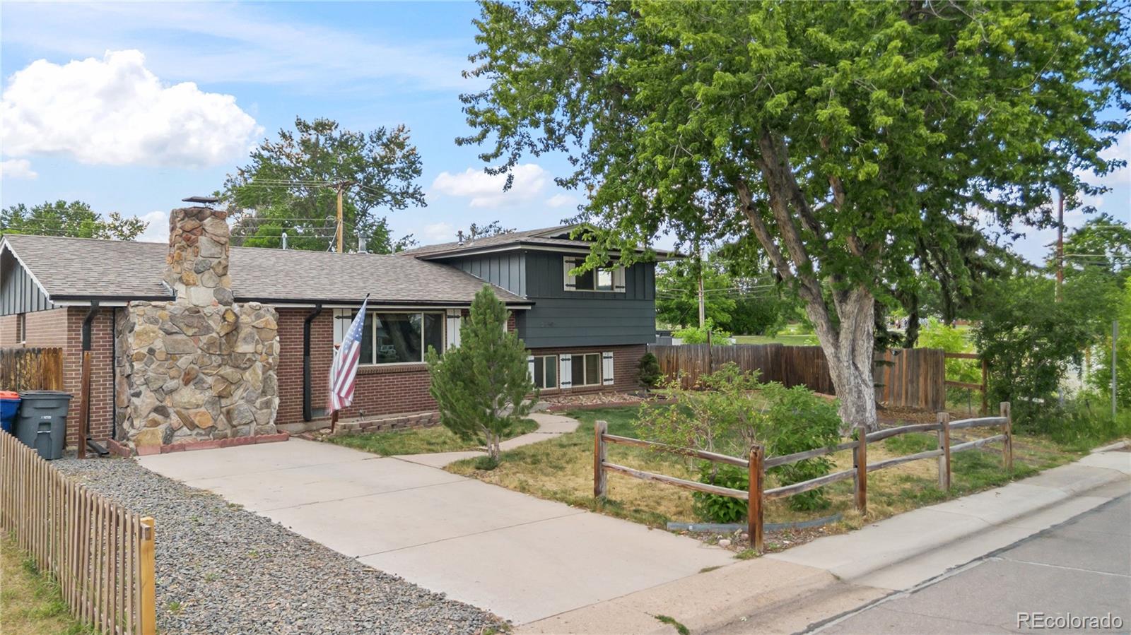 MLS Image #2 for 1505 s endicott street,lakewood, Colorado