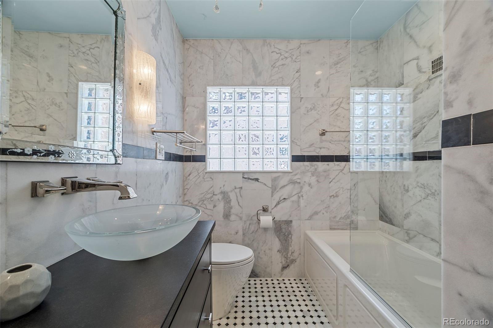 MLS Image #20 for 515  grape street,denver, Colorado