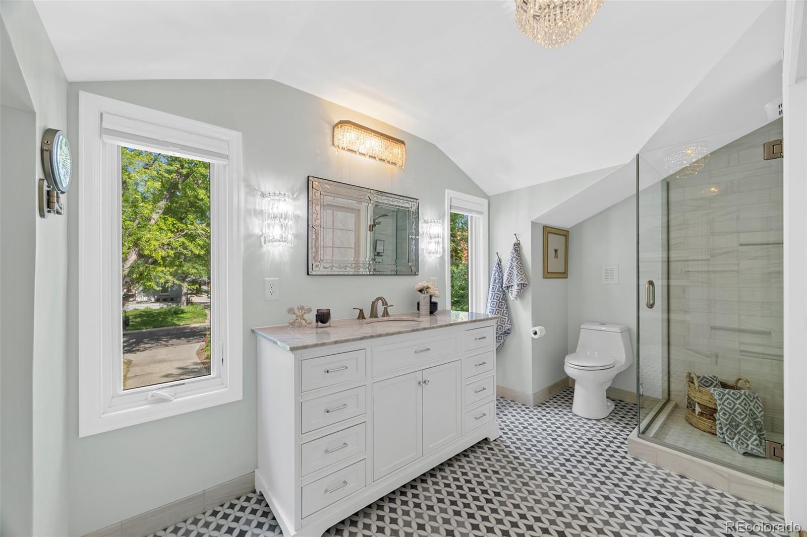 MLS Image #26 for 515  grape street,denver, Colorado