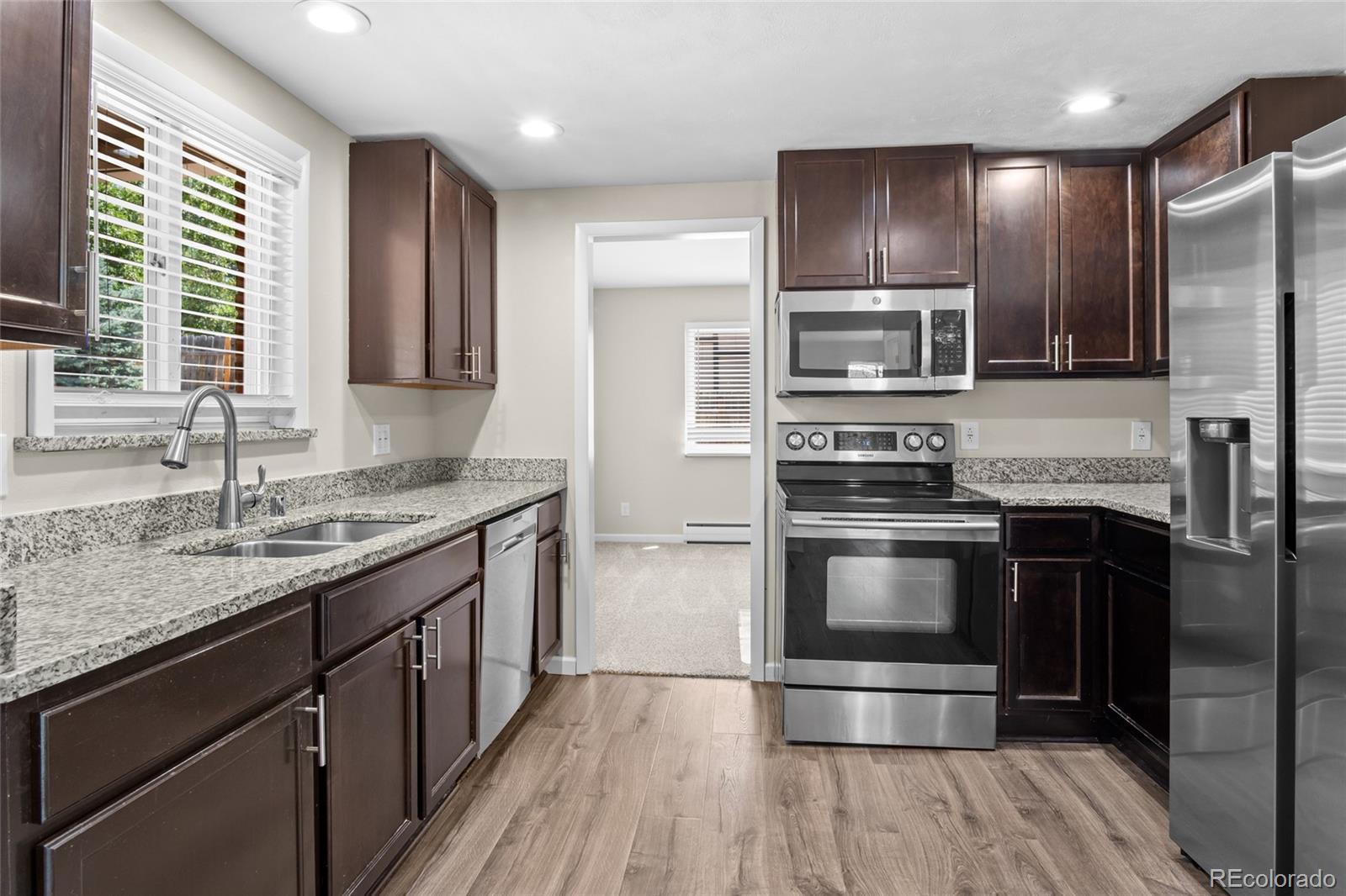 MLS Image #5 for 10939 e harvard drive,aurora, Colorado