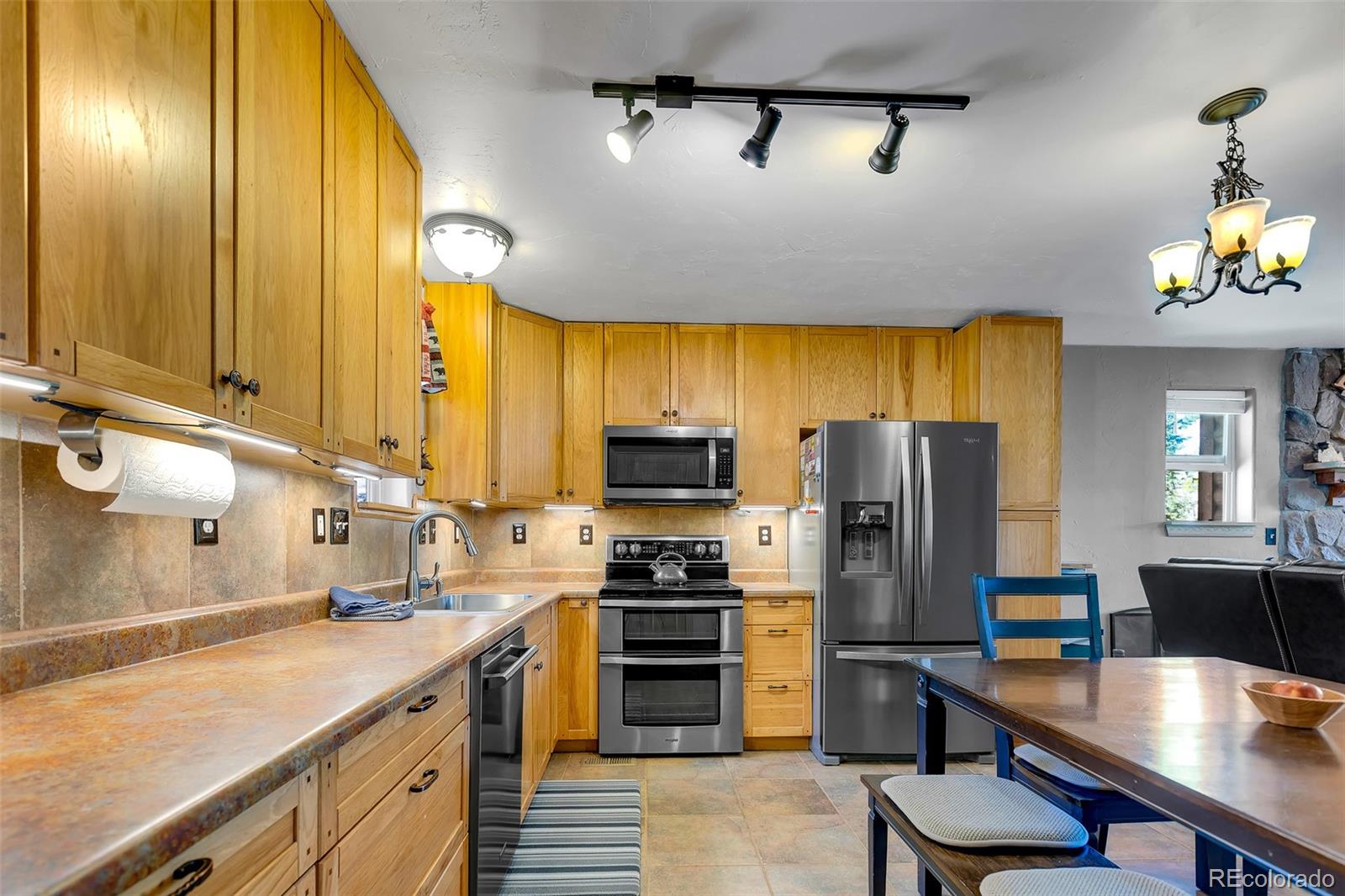 MLS Image #12 for 216  ambush lane,jefferson, Colorado