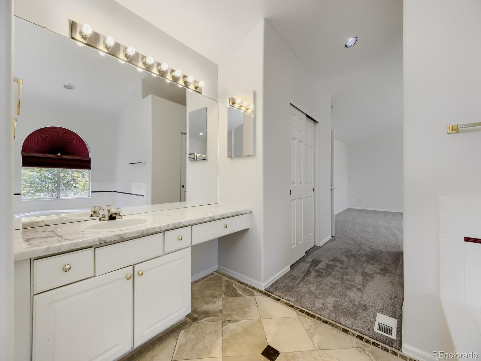 MLS Image #19 for 15678 e quincy lane,aurora, Colorado