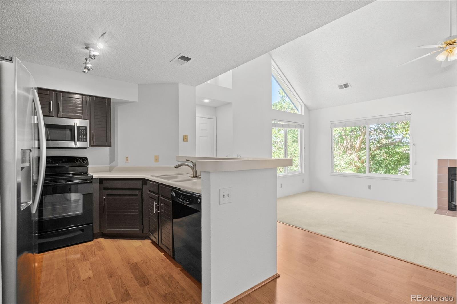 MLS Image #14 for 8500 e jefferson avenue,denver, Colorado