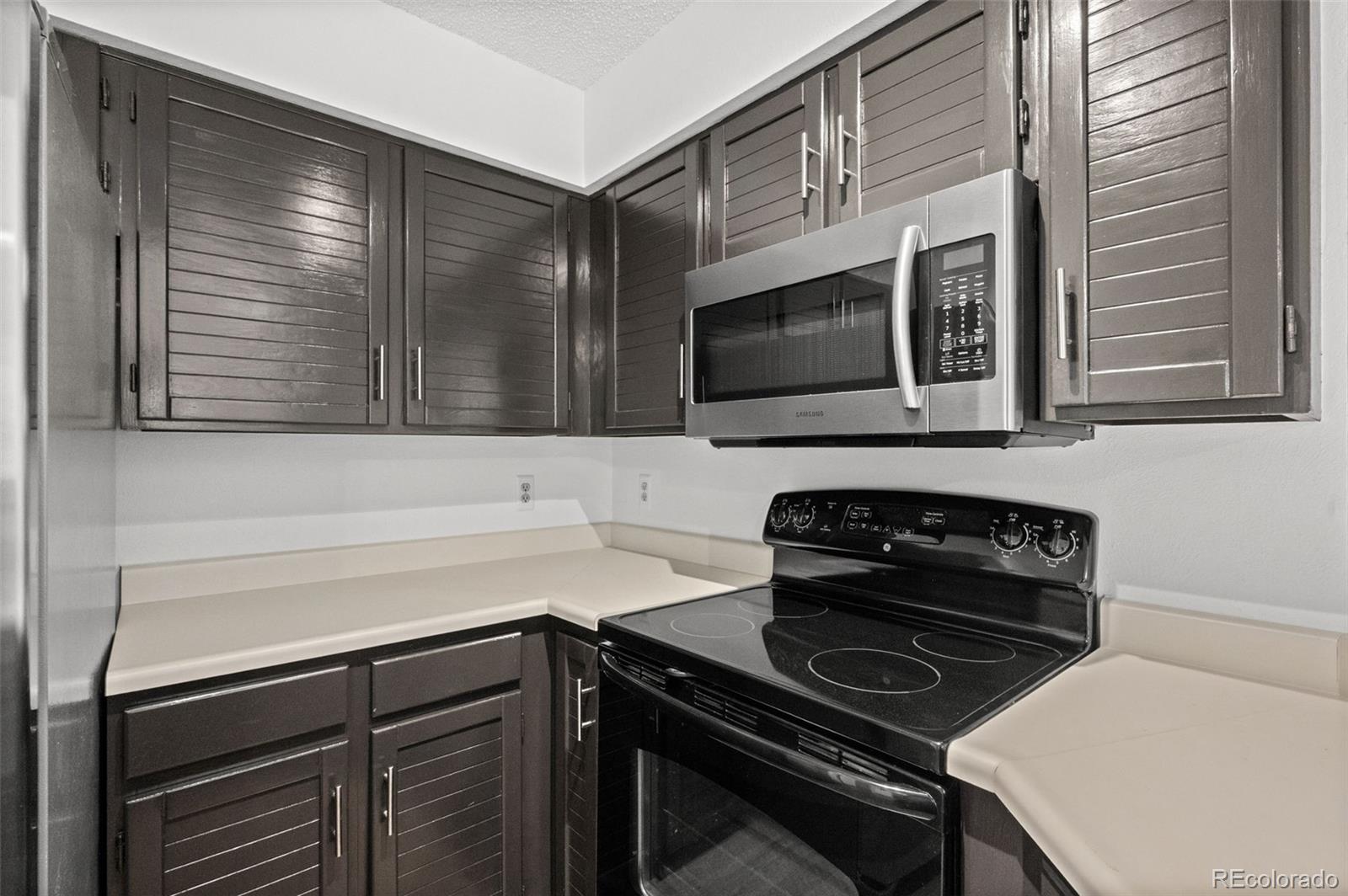 MLS Image #16 for 8500 e jefferson avenue,denver, Colorado