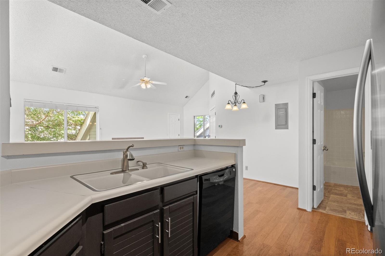 MLS Image #17 for 8500 e jefferson avenue,denver, Colorado