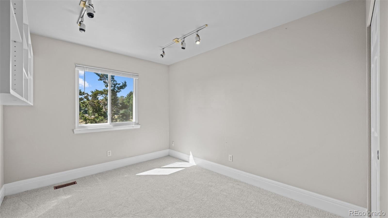 MLS Image #14 for 5123  stillwater drive,colorado springs, Colorado