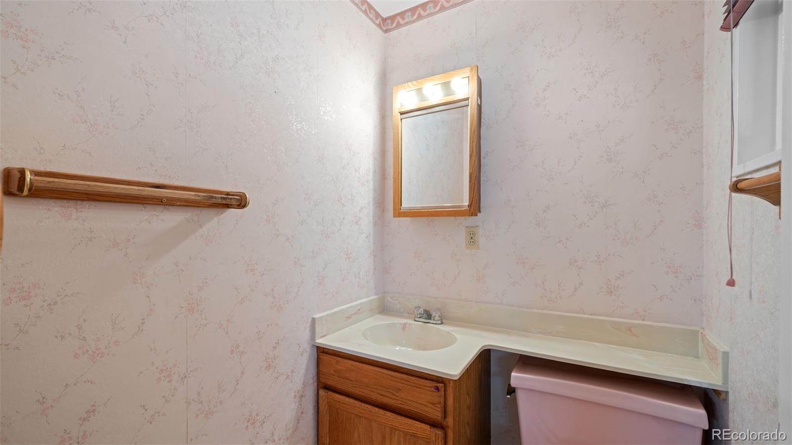 MLS Image #12 for 3202  poinsetta drive,colorado springs, Colorado