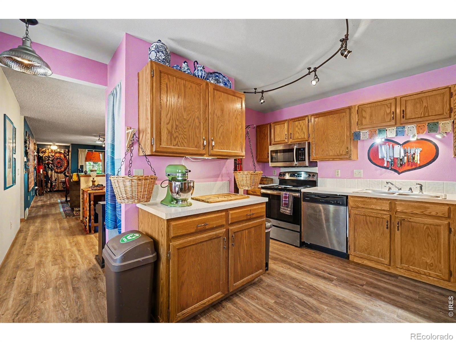 MLS Image #5 for 229 e 42nd street,loveland, Colorado