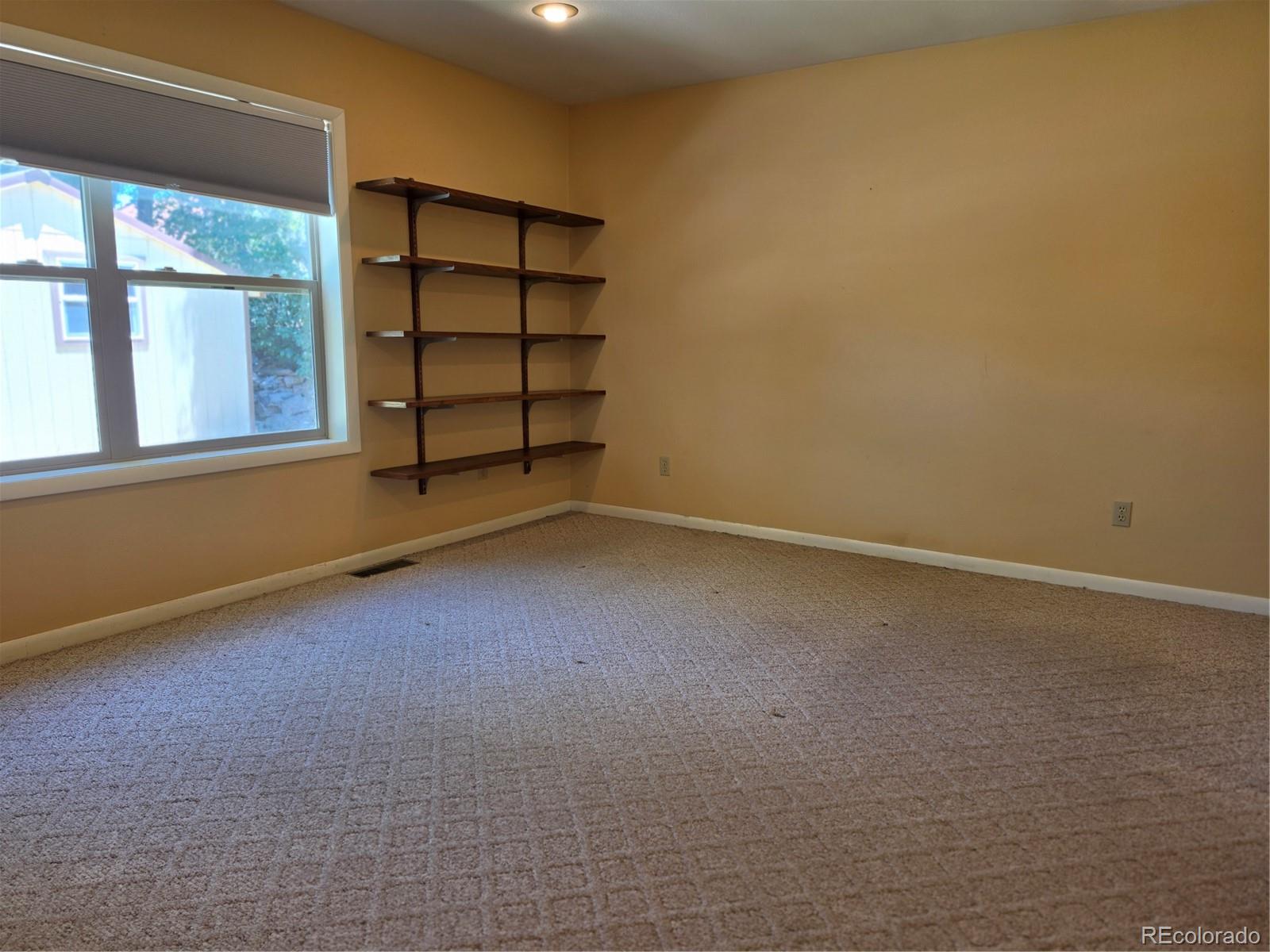 MLS Image #18 for 711  1st street,alamosa, Colorado