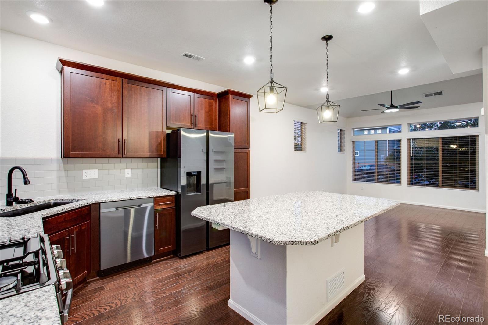 MLS Image #15 for 10041  yampa court,commerce city, Colorado