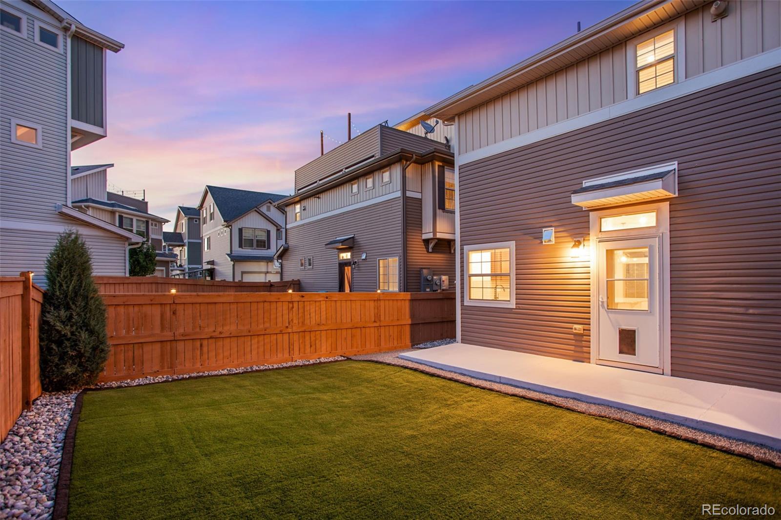 MLS Image #5 for 10041  yampa court,commerce city, Colorado