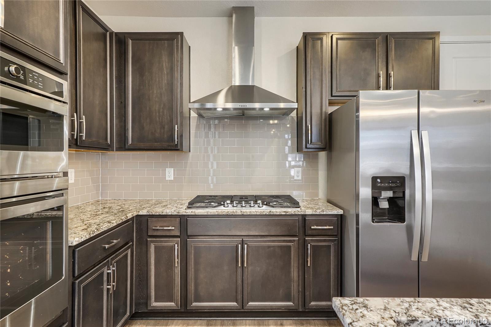 MLS Image #10 for 27662 e 1st avenue,aurora, Colorado